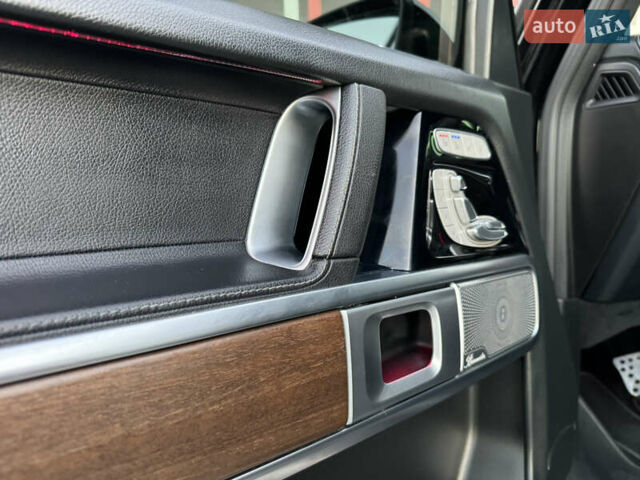 Черный Мерседес Г-Класс, объемом двигателя 3 л и пробегом 89 тыс. км за 179000 $, фото 34 на Automoto.ua