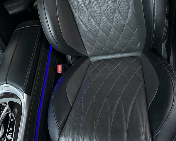 Чорний Мерседес Г-Клас, об'ємом двигуна 3.98 л та пробігом 43 тис. км за 158000 $, фото 13 на Automoto.ua