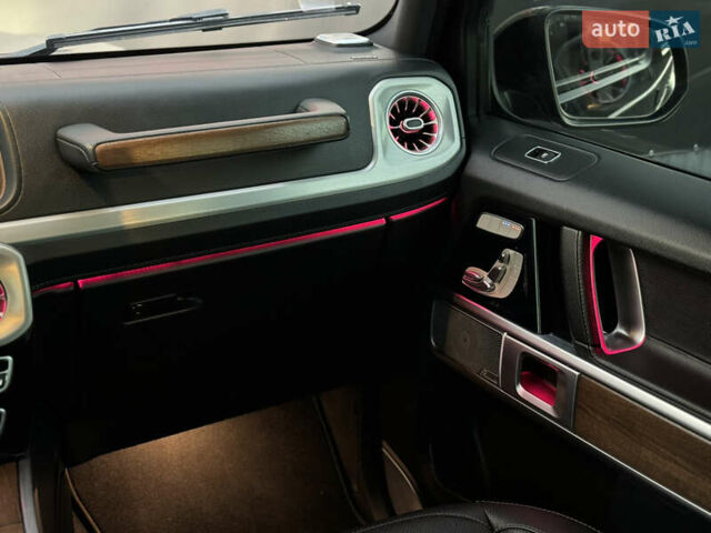 Черный Мерседес Г-Класс, объемом двигателя 3 л и пробегом 106 тыс. км за 166500 $, фото 94 на Automoto.ua