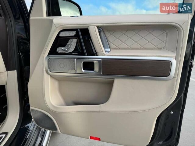 Черный Мерседес Г-Класс, объемом двигателя 3.98 л и пробегом 46 тыс. км за 159900 $, фото 88 на Automoto.ua