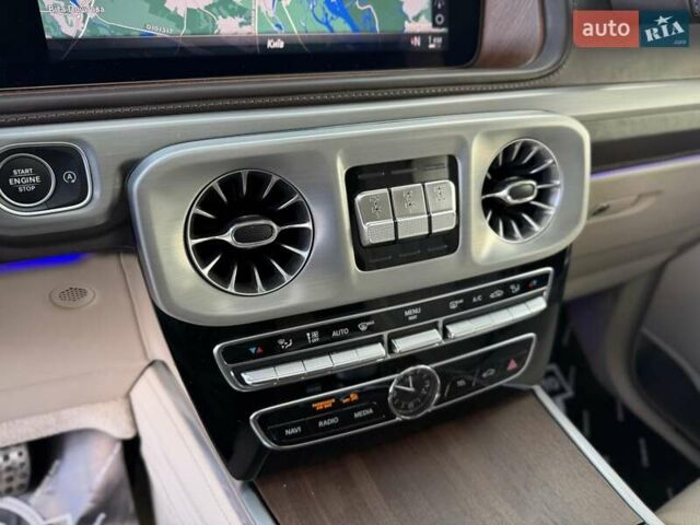 Черный Мерседес Г-Класс, объемом двигателя 3.98 л и пробегом 46 тыс. км за 159900 $, фото 64 на Automoto.ua