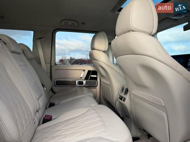 Черный Мерседес Г-Класс, объемом двигателя 3.98 л и пробегом 46 тыс. км за 159900 $, фото 66 на Automoto.ua