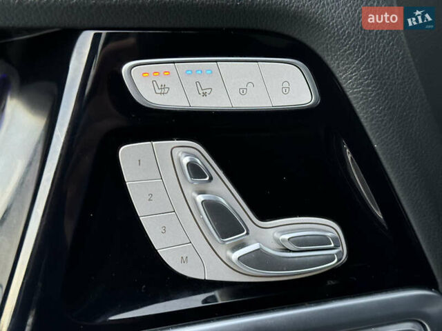 Черный Мерседес Г-Класс, объемом двигателя 3 л и пробегом 89 тыс. км за 179000 $, фото 31 на Automoto.ua