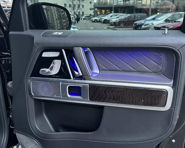 Чорний Мерседес Г-Клас, об'ємом двигуна 3.98 л та пробігом 43 тис. км за 158000 $, фото 11 на Automoto.ua