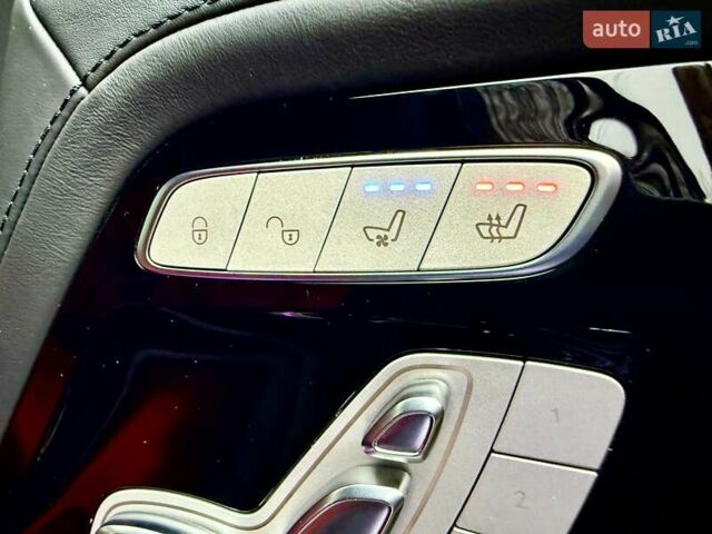 Черный Мерседес Г-Класс, объемом двигателя 3.98 л и пробегом 9 тыс. км за 260000 $, фото 86 на Automoto.ua