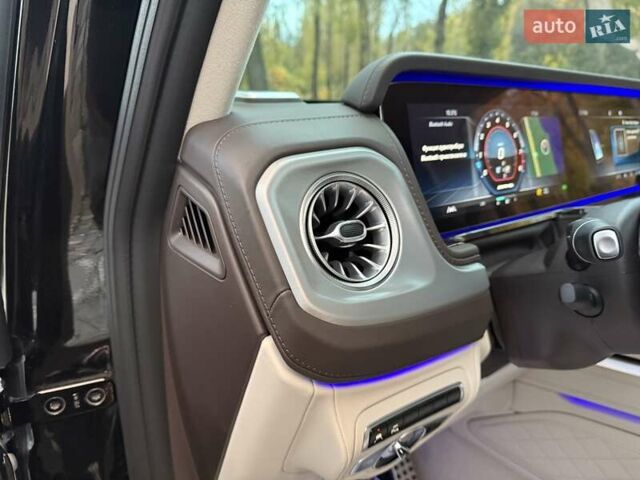 Черный Мерседес Г-Класс, объемом двигателя 3.98 л и пробегом 49 тыс. км за 189999 $, фото 88 на Automoto.ua