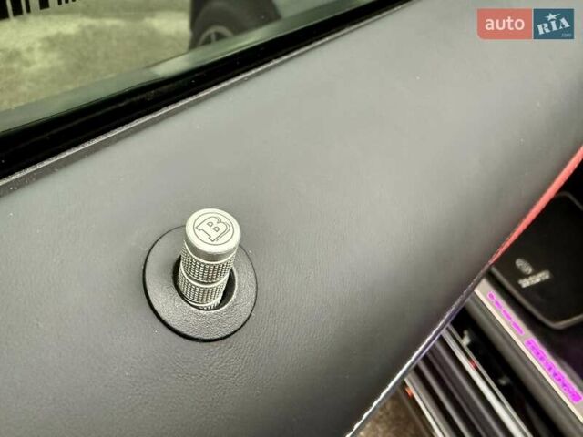 Черный Мерседес Г-Класс, объемом двигателя 3.98 л и пробегом 9 тыс. км за 260000 $, фото 60 на Automoto.ua