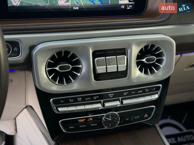 Черный Мерседес Г-Класс, объемом двигателя 3.98 л и пробегом 46 тыс. км за 159900 $, фото 62 на Automoto.ua
