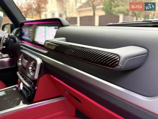 Черный Мерседес Г-Класс, объемом двигателя 3.98 л и пробегом 9 тыс. км за 260000 $, фото 90 на Automoto.ua