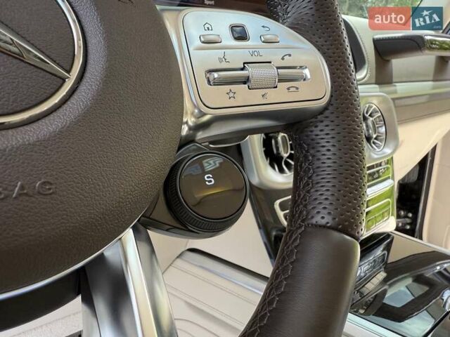 Черный Мерседес Г-Класс, объемом двигателя 3.98 л и пробегом 49 тыс. км за 189999 $, фото 149 на Automoto.ua