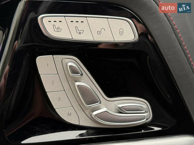 Чорний Мерседес Г-Клас, об'ємом двигуна 3.98 л та пробігом 35 тис. км за 219000 $, фото 52 на Automoto.ua