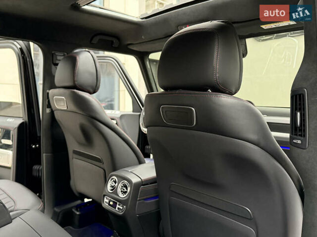 Чорний Мерседес Г-Клас, об'ємом двигуна 3.98 л та пробігом 35 тис. км за 219000 $, фото 46 на Automoto.ua