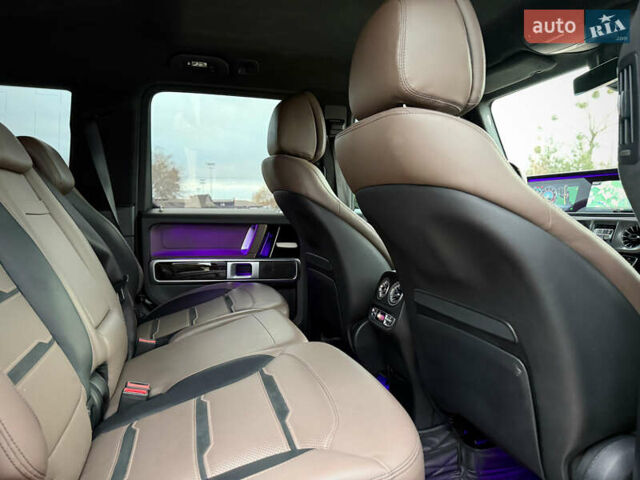 Чорний Мерседес Г-Клас, об'ємом двигуна 3.98 л та пробігом 48 тис. км за 168800 $, фото 67 на Automoto.ua