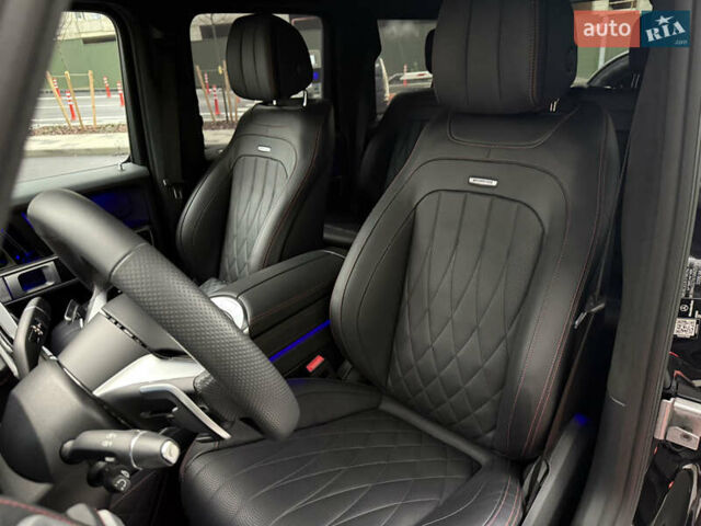 Черный Мерседес Г-Класс, объемом двигателя 3.98 л и пробегом 33 тыс. км за 218000 $, фото 12 на Automoto.ua