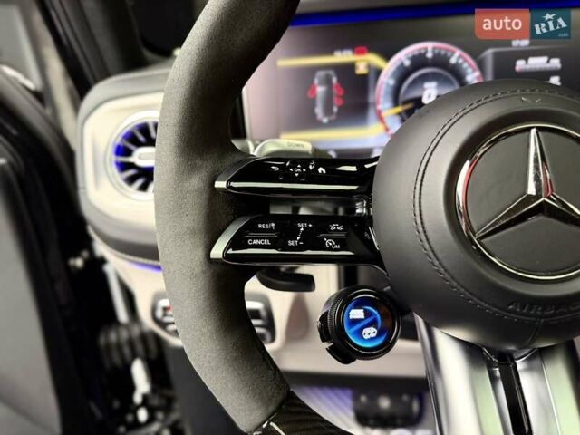 Черный Мерседес Г-Класс, объемом двигателя 4 л и пробегом 37 тыс. км за 209900 $, фото 32 на Automoto.ua