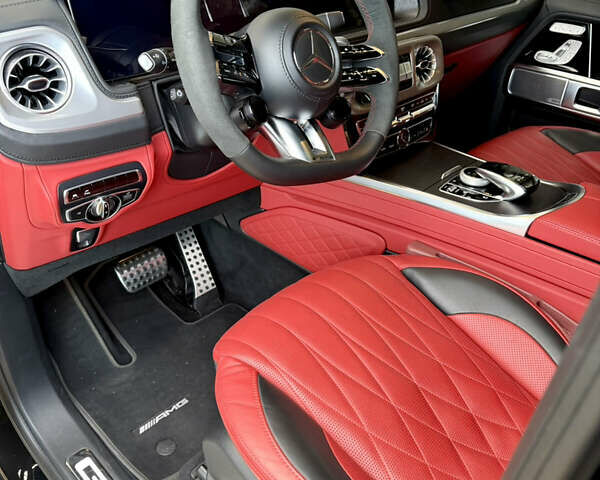 Черный Мерседес Г-Класс, объемом двигателя 4 л и пробегом 37 тыс. км за 170000 $, фото 4 на Automoto.ua