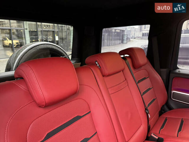 Черный Мерседес Г-Класс, объемом двигателя 3.98 л и пробегом 53 тыс. км за 188000 $, фото 42 на Automoto.ua