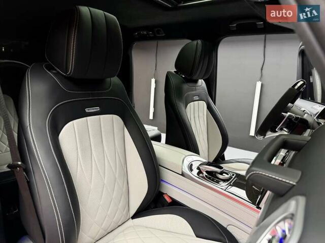 Черный Мерседес Г-Класс, объемом двигателя 4 л и пробегом 37 тыс. км за 209900 $, фото 58 на Automoto.ua