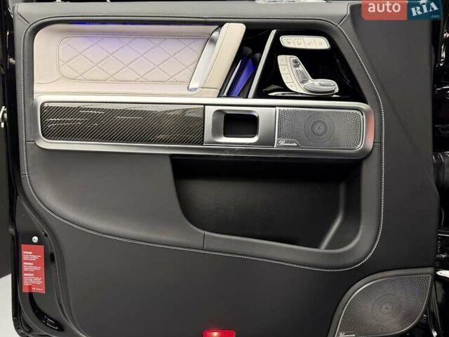 Черный Мерседес Г-Класс, объемом двигателя 4 л и пробегом 37 тыс. км за 209900 $, фото 25 на Automoto.ua
