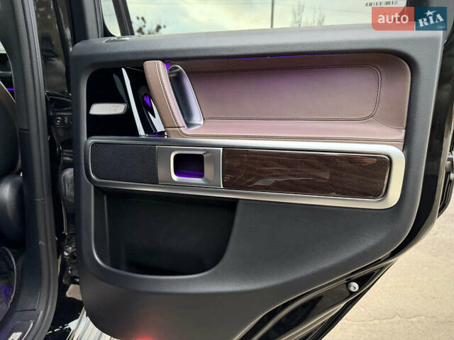 Чорний Мерседес Г-Клас, об'ємом двигуна 3.98 л та пробігом 48 тис. км за 168800 $, фото 65 на Automoto.ua