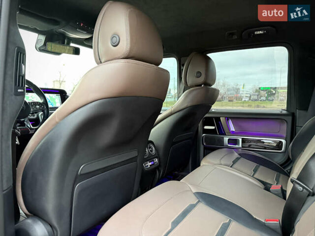 Чорний Мерседес Г-Клас, об'ємом двигуна 3.98 л та пробігом 48 тис. км за 168800 $, фото 60 на Automoto.ua