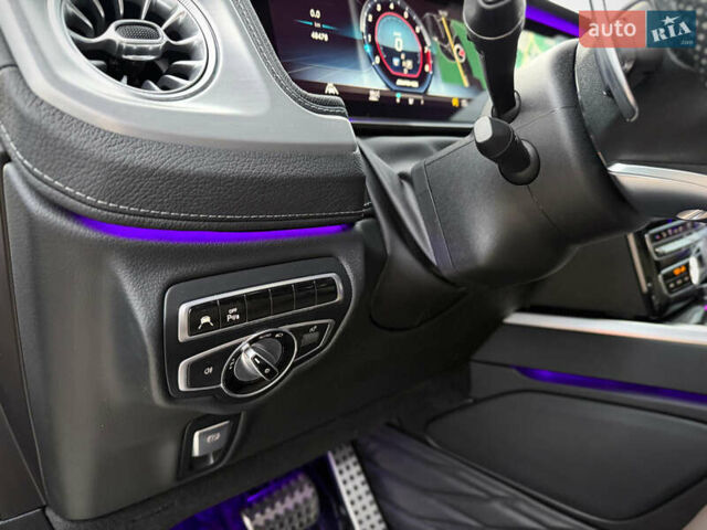 Чорний Мерседес Г-Клас, об'ємом двигуна 3.98 л та пробігом 48 тис. км за 168800 $, фото 46 на Automoto.ua