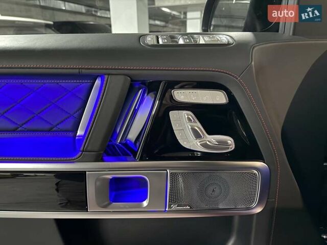 Черный Мерседес Г-Класс, объемом двигателя 3.98 л и пробегом 20 тыс. км за 220000 $, фото 19 на Automoto.ua