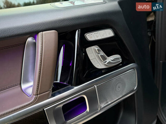 Чорний Мерседес Г-Клас, об'ємом двигуна 3.98 л та пробігом 48 тис. км за 168800 $, фото 42 на Automoto.ua