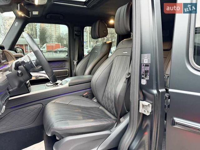 Чорний Мерседес Г-Клас, об'ємом двигуна 3.98 л та пробігом 73 тис. км за 172000 $, фото 19 на Automoto.ua