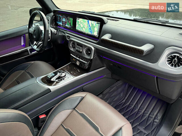 Чорний Мерседес Г-Клас, об'ємом двигуна 3.98 л та пробігом 48 тис. км за 168800 $, фото 61 на Automoto.ua