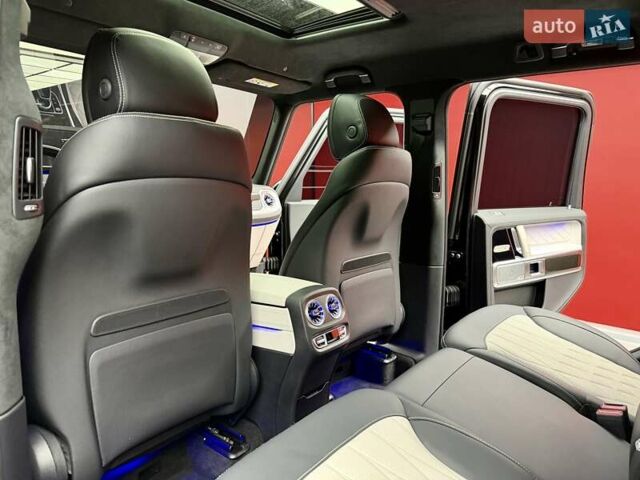 Черный Мерседес Г-Класс, объемом двигателя 4 л и пробегом 37 тыс. км за 209900 $, фото 44 на Automoto.ua