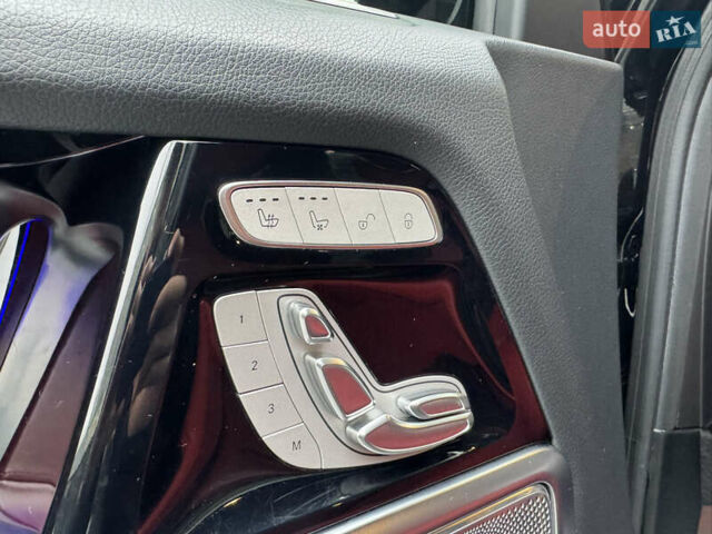 Черный Мерседес Г-Класс, объемом двигателя 3.98 л и пробегом 53 тыс. км за 188000 $, фото 15 на Automoto.ua