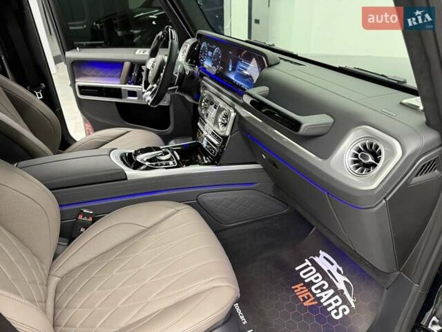 Чорний Мерседес Г-Клас, об'ємом двигуна 3.98 л та пробігом 2 тис. км за 270000 $, фото 63 на Automoto.ua