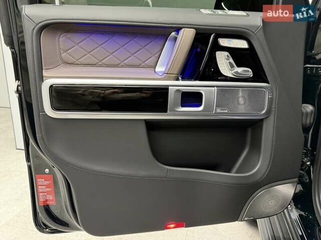 Чорний Мерседес Г-Клас, об'ємом двигуна 3.98 л та пробігом 2 тис. км за 270000 $, фото 34 на Automoto.ua