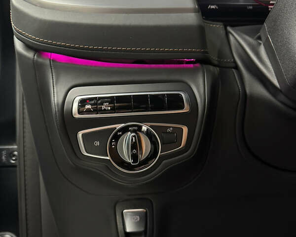 Чорний Мерседес Г-Клас, об'ємом двигуна 3.98 л та пробігом 43 тис. км за 210000 $, фото 29 на Automoto.ua