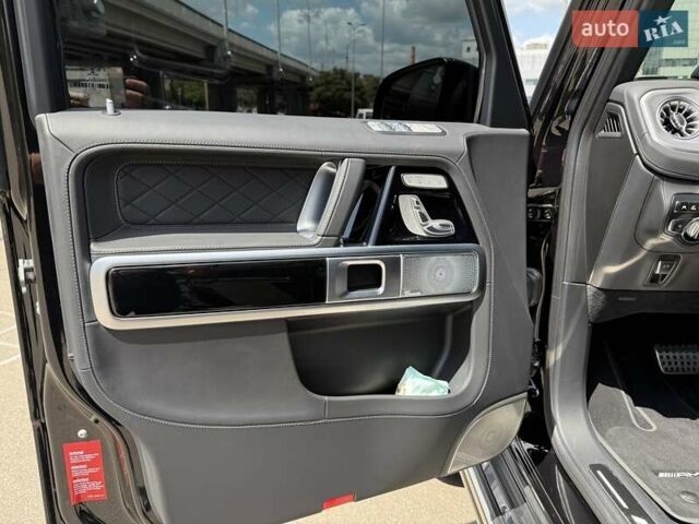 Черный Мерседес Г-Класс, объемом двигателя 3.98 л и пробегом 28 тыс. км за 238000 $, фото 10 на Automoto.ua