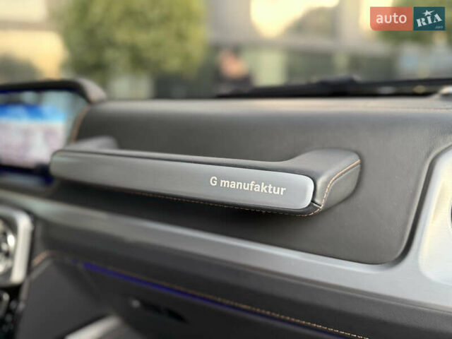 Черный Мерседес Г-Класс, объемом двигателя 3.98 л и пробегом 20 тыс. км за 232000 $, фото 107 на Automoto.ua