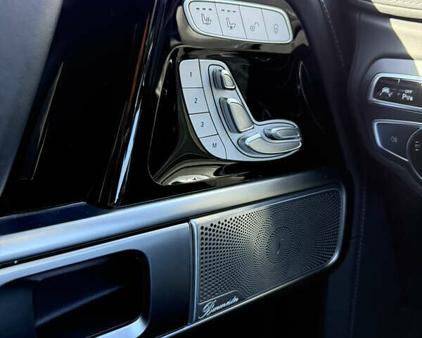 Черный Мерседес Г-Класс, объемом двигателя 3.98 л и пробегом 30 тыс. км за 220000 $, фото 10 на Automoto.ua