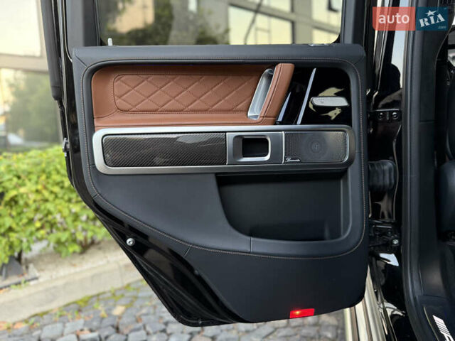 Черный Мерседес Г-Класс, объемом двигателя 3.98 л и пробегом 20 тыс. км за 232000 $, фото 80 на Automoto.ua