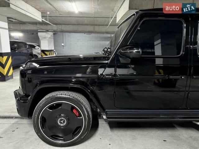 Черный Мерседес Г-Класс, объемом двигателя 3.98 л и пробегом 19 тыс. км за 232000 $, фото 4 на Automoto.ua