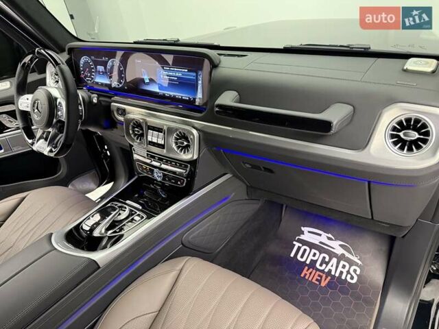 Чорний Мерседес Г-Клас, об'ємом двигуна 3.98 л та пробігом 2 тис. км за 270000 $, фото 61 на Automoto.ua