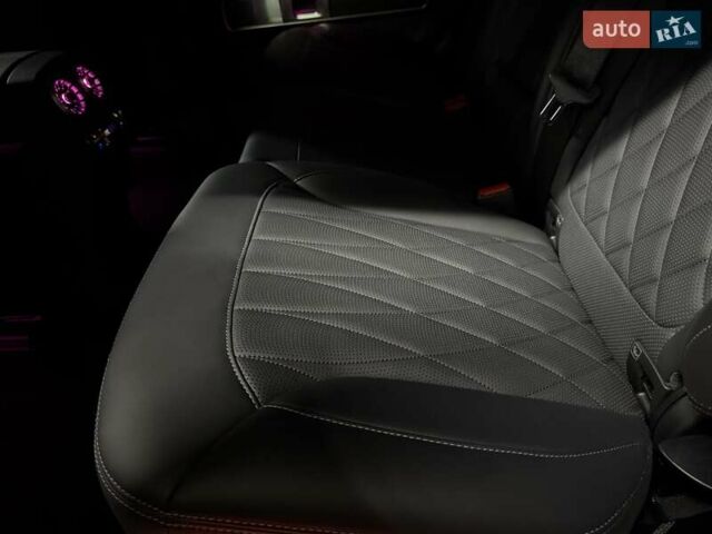 Черный Мерседес Г-Класс, объемом двигателя 3.98 л и пробегом 17 тыс. км за 241500 $, фото 72 на Automoto.ua