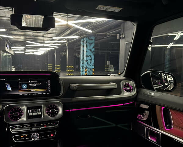 Чорний Мерседес Г-Клас, об'ємом двигуна 3.98 л та пробігом 43 тис. км за 210000 $, фото 24 на Automoto.ua