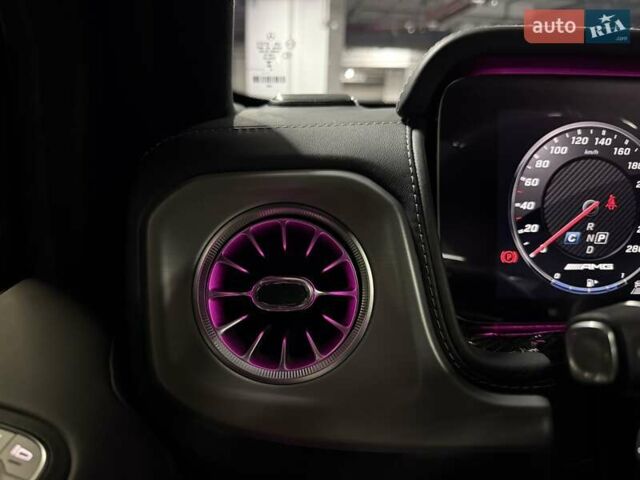 Черный Мерседес Г-Класс, объемом двигателя 3.98 л и пробегом 17 тыс. км за 241500 $, фото 45 на Automoto.ua