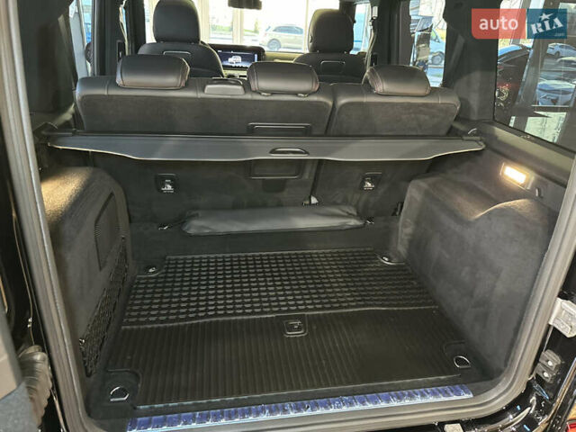 Черный Мерседес Г-Класс, объемом двигателя 3.98 л и пробегом 50 тыс. км за 205000 $, фото 59 на Automoto.ua