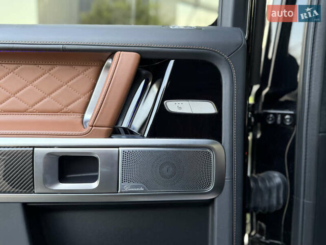 Черный Мерседес Г-Класс, объемом двигателя 3.98 л и пробегом 20 тыс. км за 232000 $, фото 82 на Automoto.ua