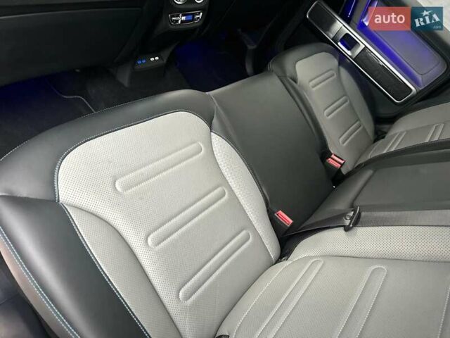 Черный Мерседес Г-Класс, объемом двигателя 0 л и пробегом 19 тыс. км за 165000 $, фото 54 на Automoto.ua