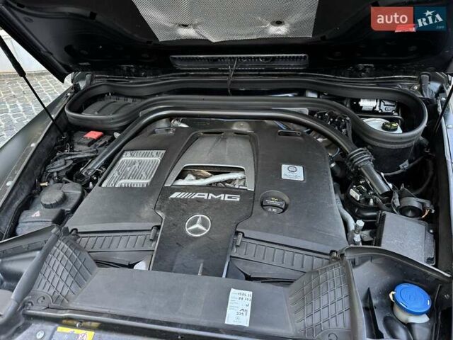 Черный Мерседес Г-Класс, объемом двигателя 4 л и пробегом 87 тыс. км за 230000 $, фото 93 на Automoto.ua