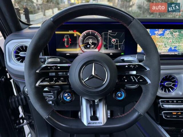 Черный Мерседес Г-Класс, объемом двигателя 4 л и пробегом 87 тыс. км за 230000 $, фото 41 на Automoto.ua