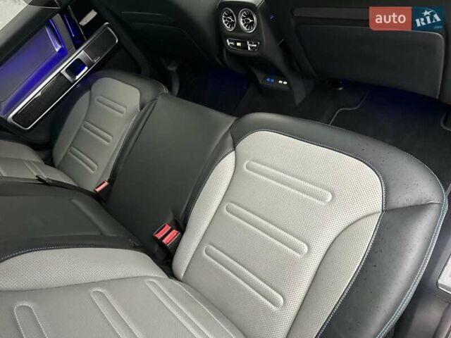 Черный Мерседес Г-Класс, объемом двигателя 0 л и пробегом 19 тыс. км за 165000 $, фото 63 на Automoto.ua